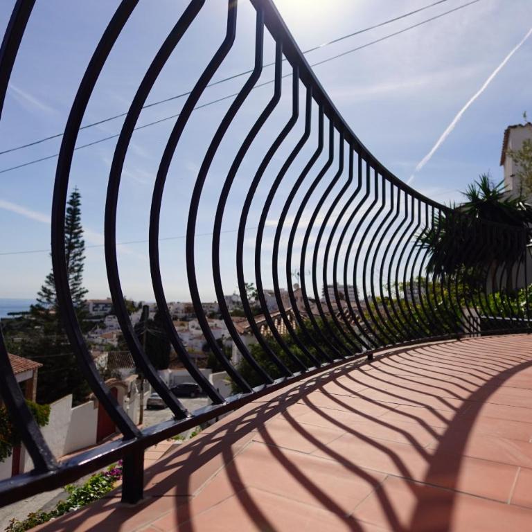 R1360 Alhama 54 - Three-Bedroom Apartment with Sea View - 17
