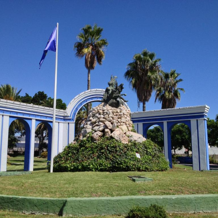 R1360 Alhama 54 - Three-Bedroom Apartment with Sea View - 31