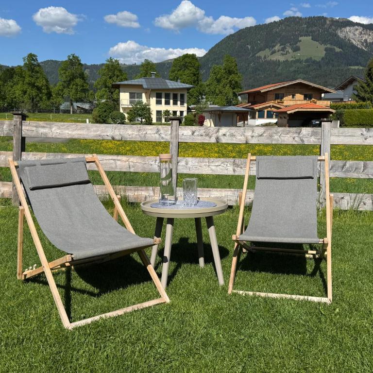 Ferienwohnung Tirolglück mit großem Garten - Two-Bedroom Apartment - 6