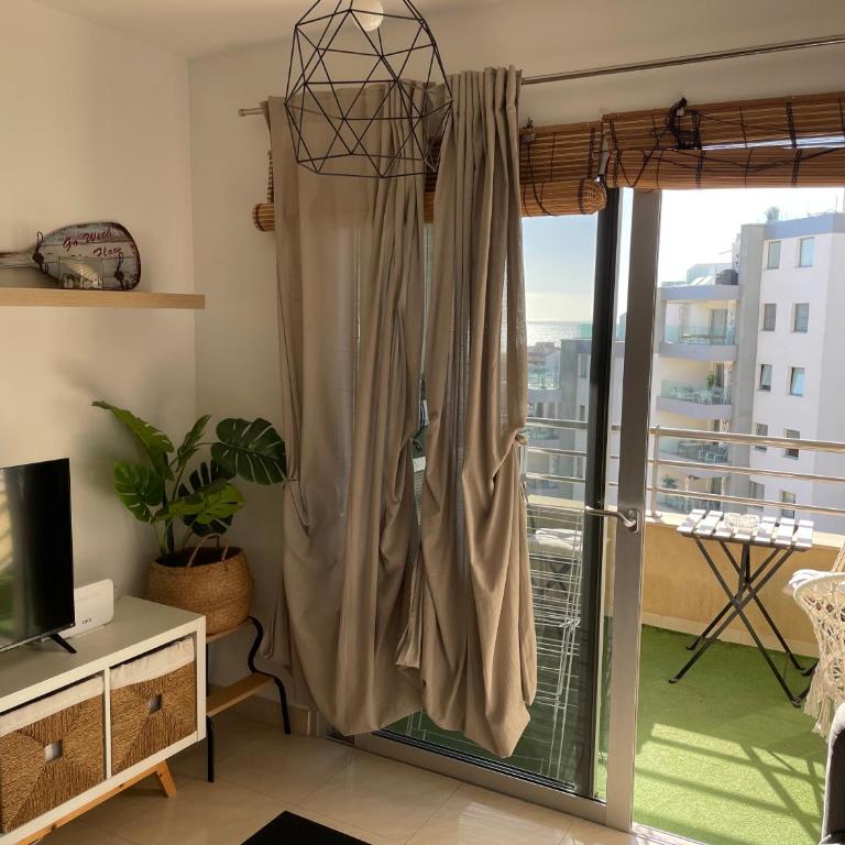 Piso Relajante Sol Paraiso - Two-Bedroom Apartment - 18