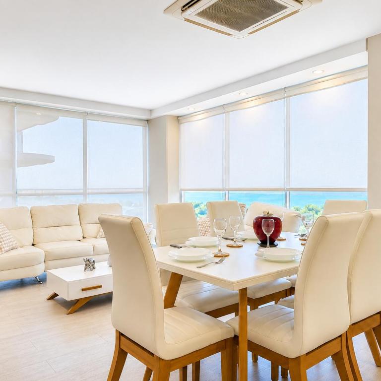 Balcón & Jacuzzi Privado - 2 Hab - Piscina TOP - Family Two-Bedroom Apartment with View - 8
