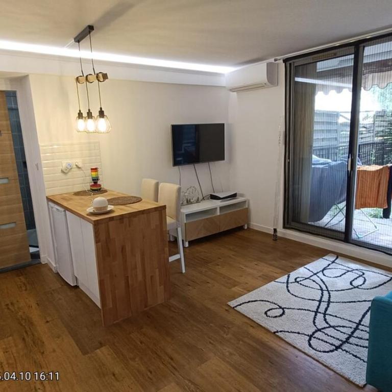 Studio cosy avec terrasse à deux pas de la mer - Appartement 1 Chambre - 1