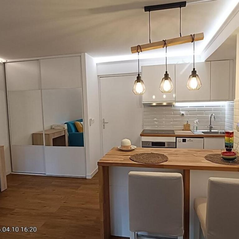 Studio cosy avec terrasse à deux pas de la mer - Appartement 1 Chambre - 12