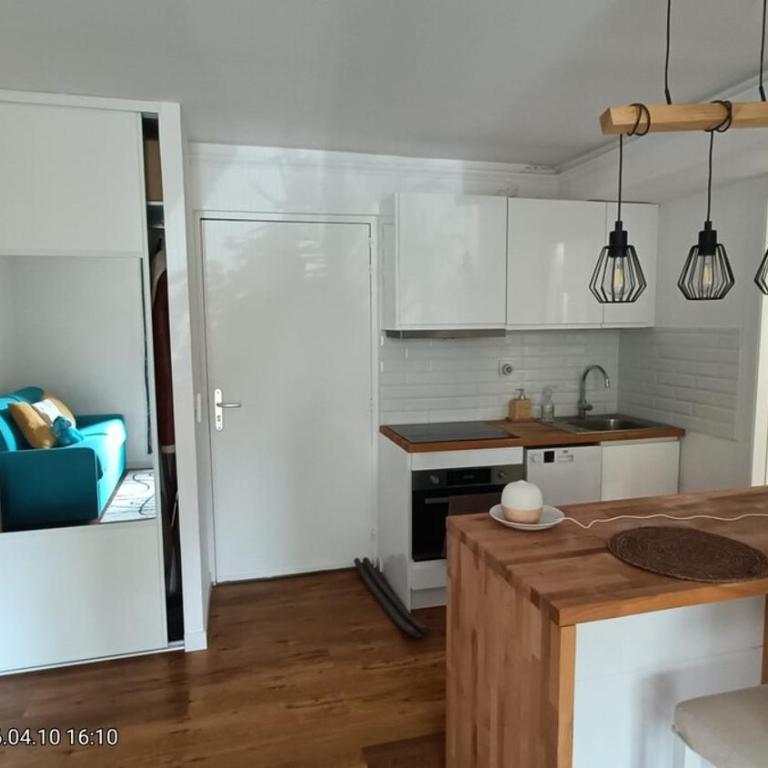 Studio cosy avec terrasse à deux pas de la mer - Appartement 1 Chambre - 13