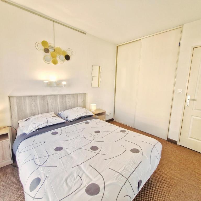 Vue Port & Mer - Terrasse, Clim, Garage, Plages - Apartment mit 1 Schlafzimmer - 13