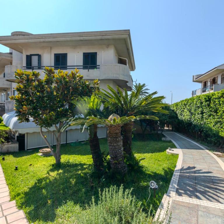 Magnolia House - Casa Vacanze con 3 Camere da Letto - 1