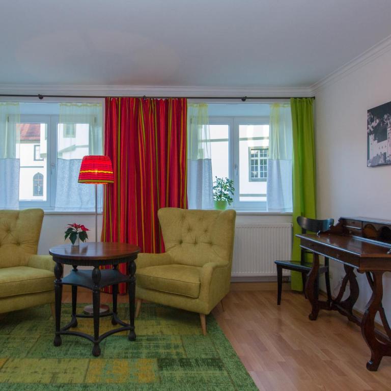 Altstadt Ferienwohnung Guade Zeit - Apartment mit Blick auf die Berge - 1