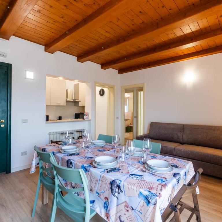 Loft Matilde - Two-Bedroom Apartment - 35