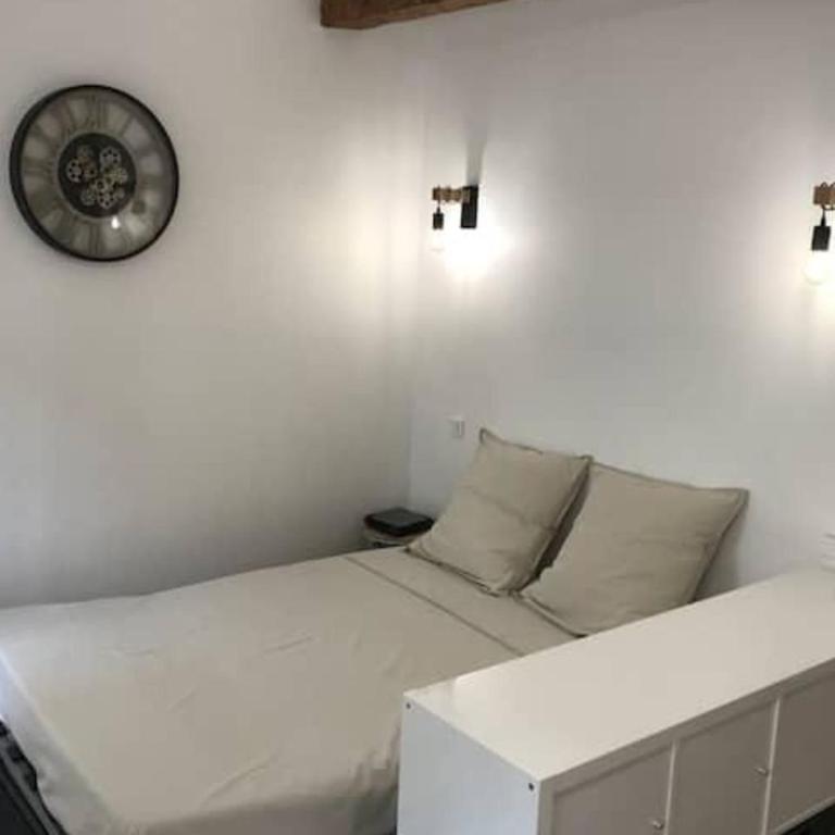 Quiet Studio For 2 Near Palais Des Papes - Studio - 5