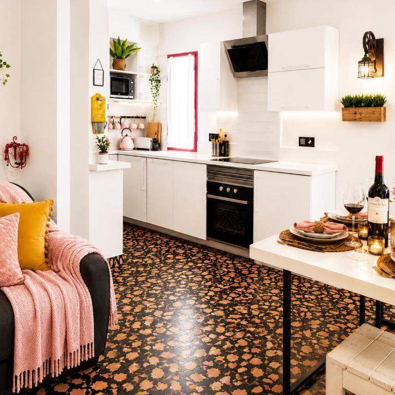 MI CASA by Roccos Retreats with private balcony and entrance - Apartamento de 2 dormitorios - 4