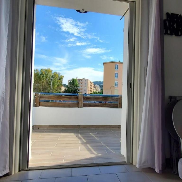 Appartement Cosy quartier calme et proche gare - Two-Bedroom Apartment - 7