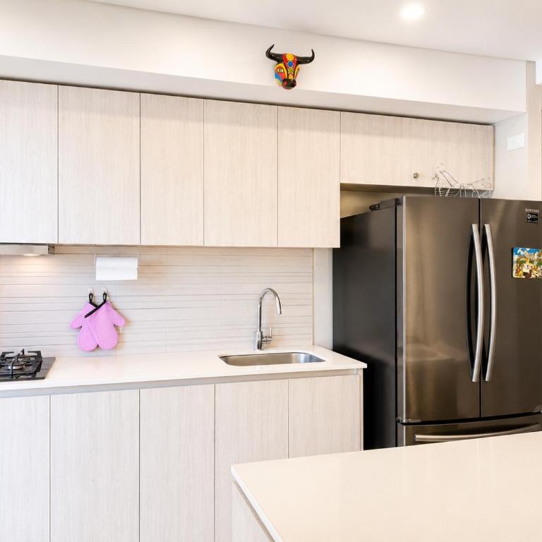 Balcón & Jacuzzi Privado - 2 Hab - Piscina TOP - Family Two-Bedroom Apartment with View - 12