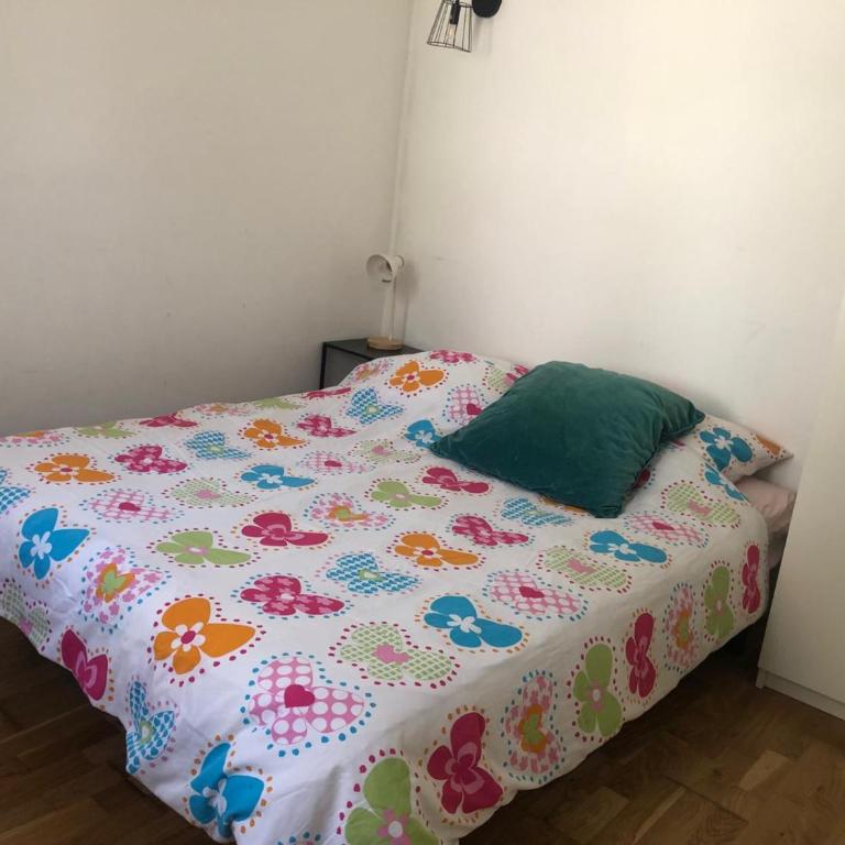 Charmant appartement avec extérieur - Apartamento de 2 dormitorios - 12