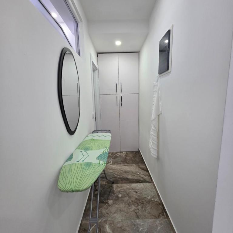 Apartment Ladies Beach - Apartman sa 2 Spavaće Sobe i Balkonom - 10