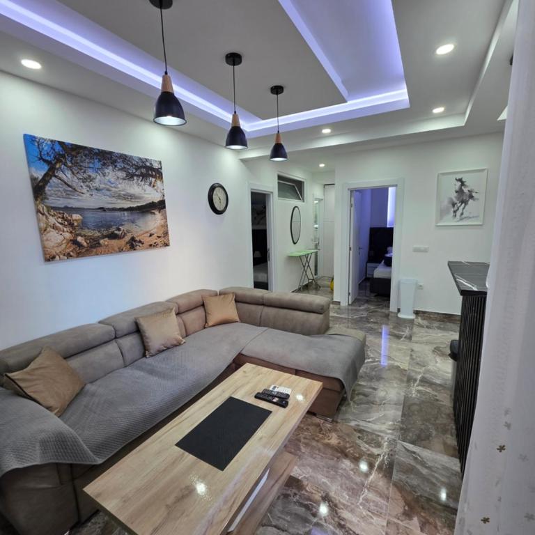 Apartment Ladies Beach - Apartman sa 2 Spavaće Sobe i Balkonom - 13