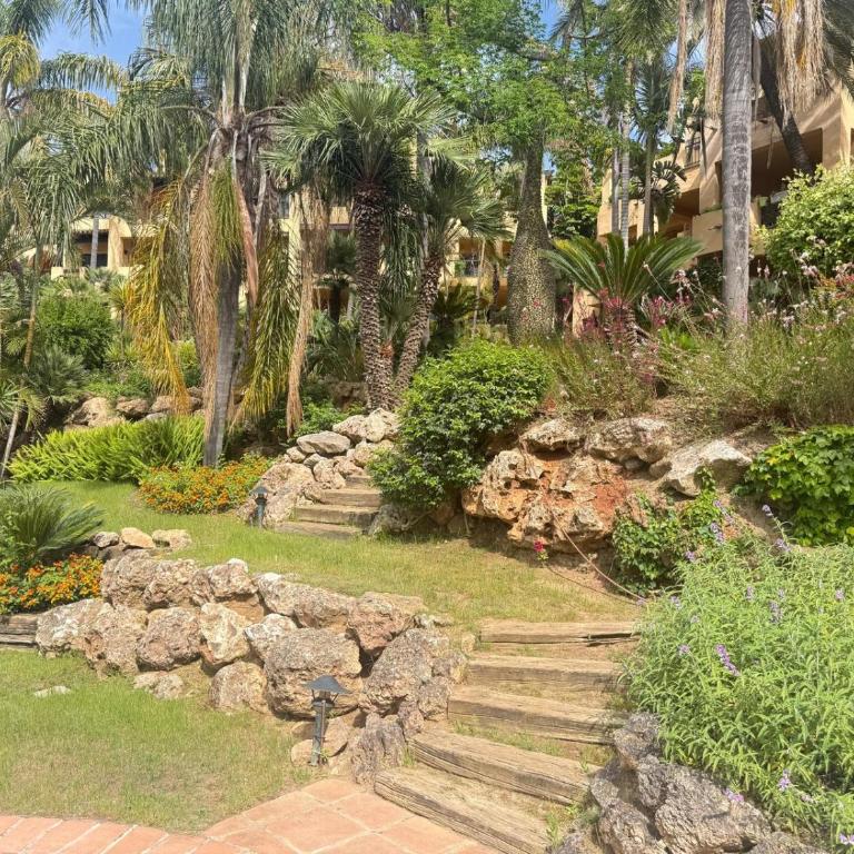 Paradise - Two-Bedroom Apartment - 56
