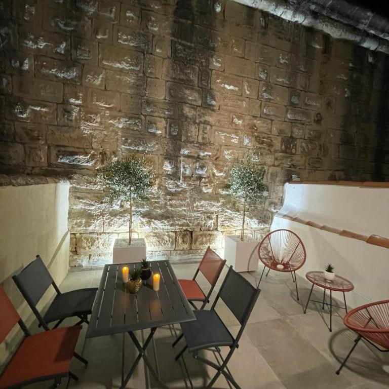 Maison cosy, 2 chambres, adossée aux remparts - Haus mit 2 Schlafzimmern - 2