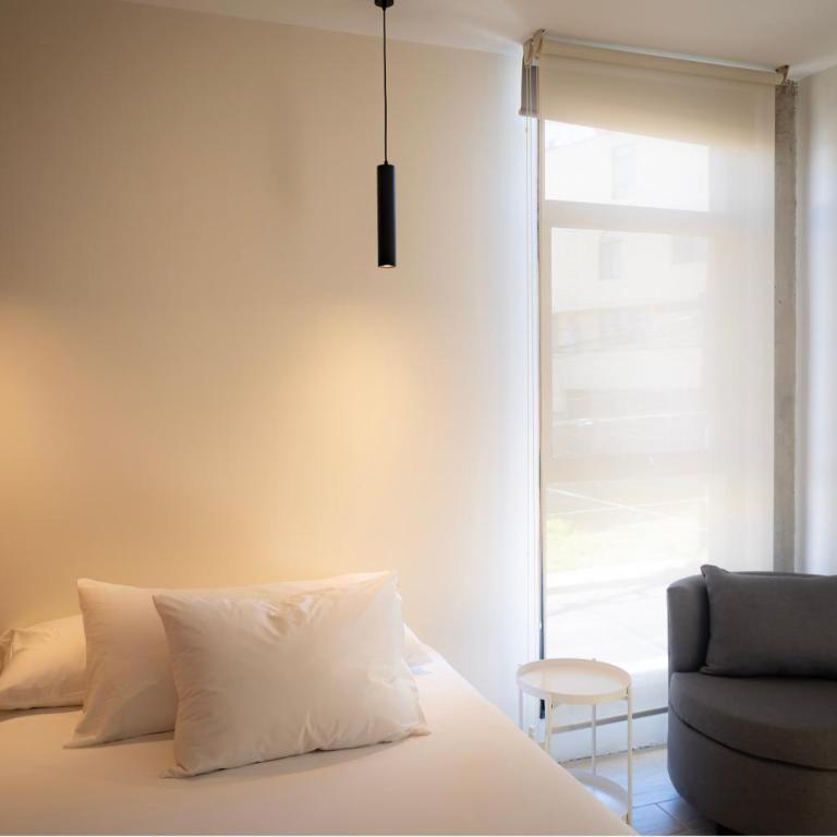 Casa Antena - Three-Bedroom Apartment with Balcony - 14