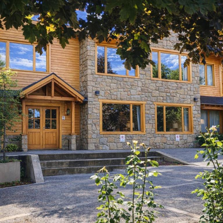 Cálido departamento en San Martin de los Andes con piscina climatizada - Apartamento de 1 dormitorio - 12