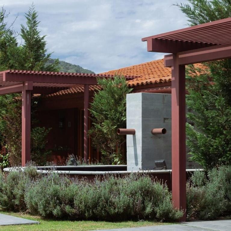 Quinta Abadía, Entire Mansion in la Primavera near Estadio Akron - One-Bedroom House - 15