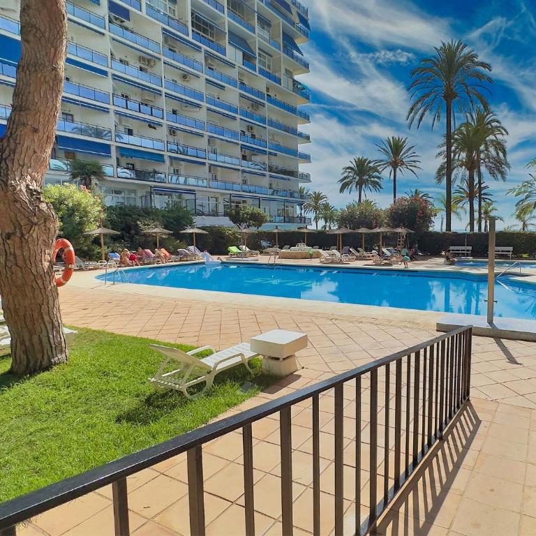 Skol 225 - Beachfront studio in Marbella - Terrace & Pool - Apartamento Estudio con balcón - 36