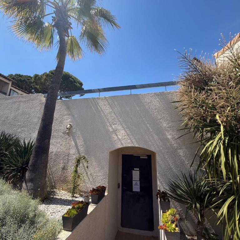 Between sea nature sunny pool and terrace - Apartment mit 1 Schlafzimmer - 15