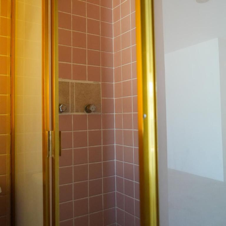 Casas Murales - Habitación Cuádruple con baño compartido - 1