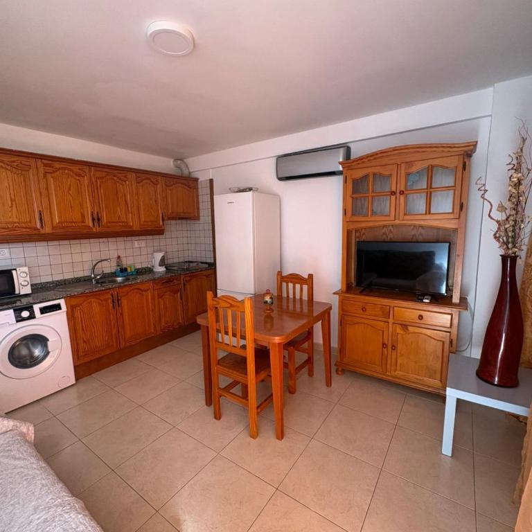 Copacabana Apartamento las Américas - One-Bedroom Apartment with Ocean View - 4