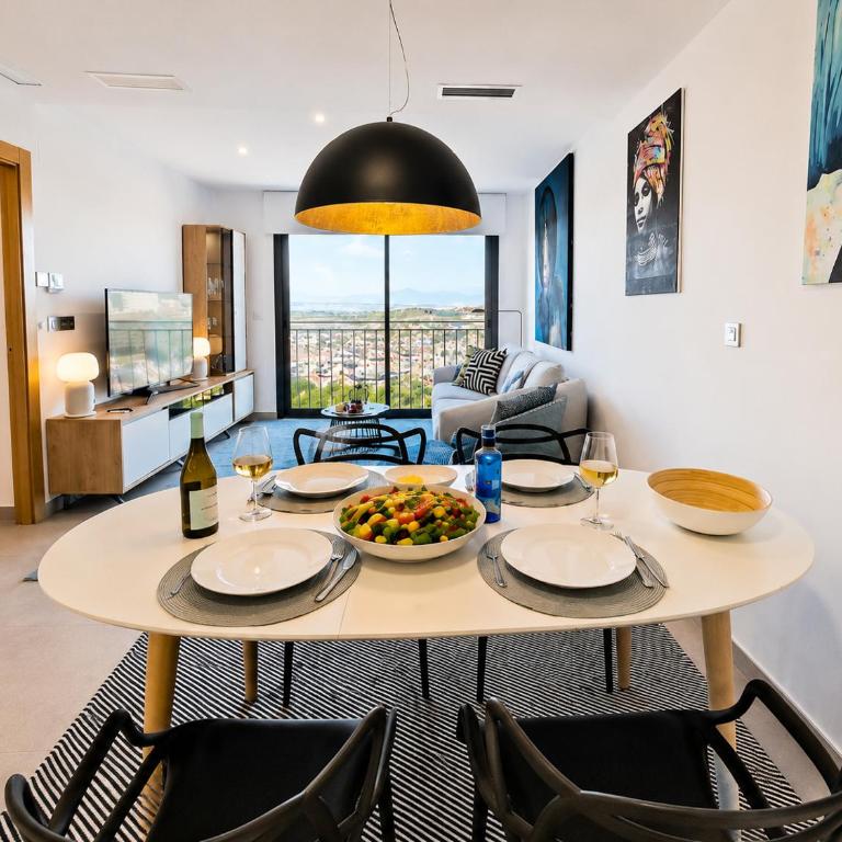 Sukha Apartments by NRAS - Apartment with Mountain View - 8