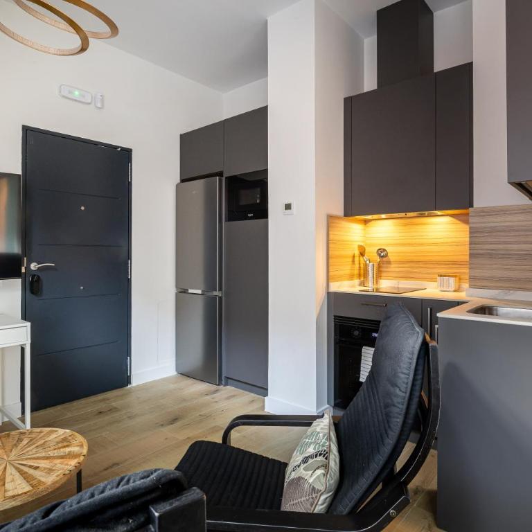 JEWELS APARMENTS s3 - One-Bedroom Apartment - 8