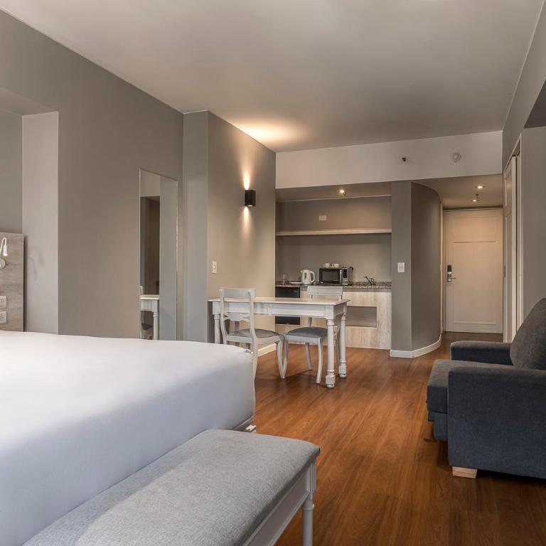 Up América Plaza - Habitación Triple - 2