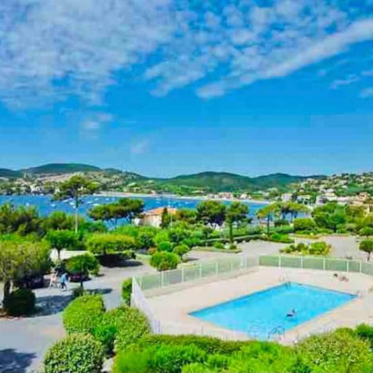 Studio climatisé avec une vue mer panoramique sur la baie d'Agay - Appartement 1 Chambre - 2