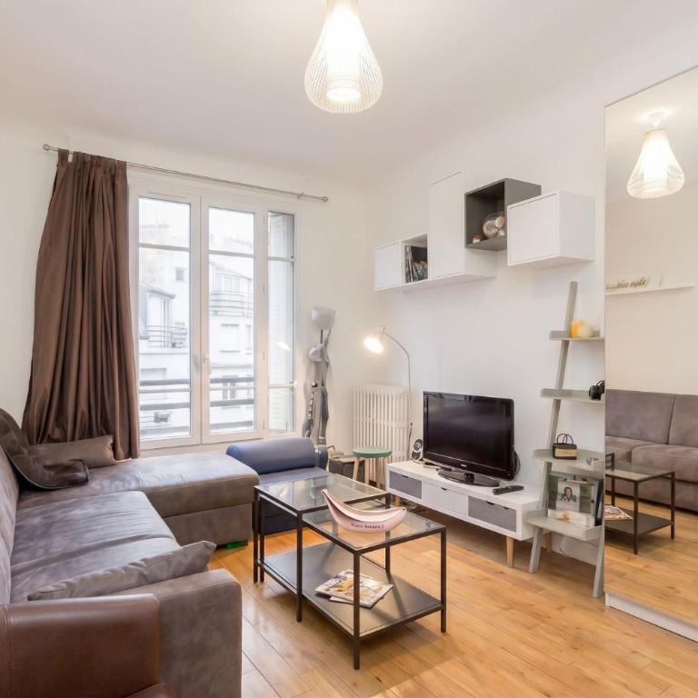 Charming Studio with Eiffel Tower Views in Pariss 15th - Appartement - 11