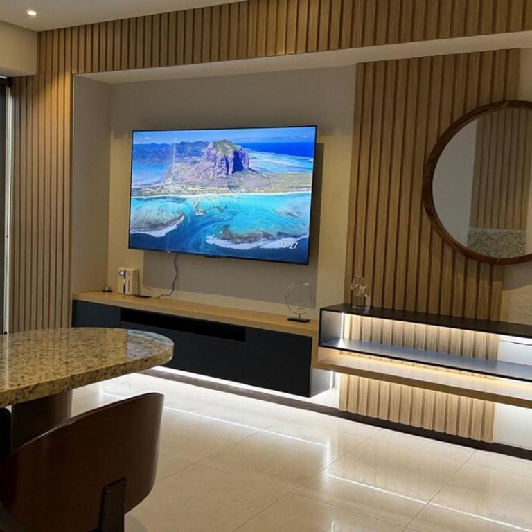 Apartment for 6 people with a pool, gym, coworking space, and parking - Three-Bedroom Apartment - 41