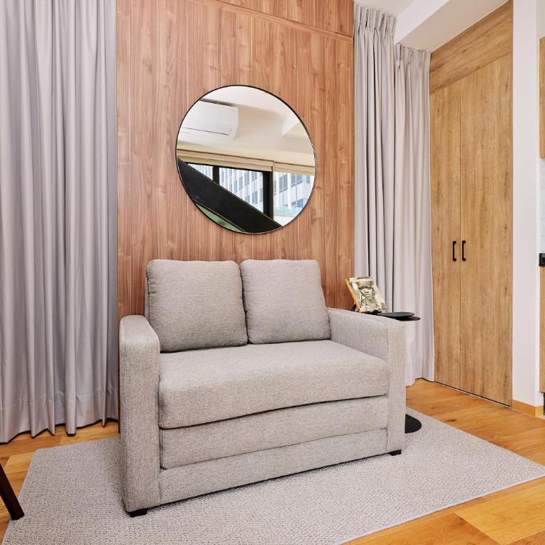 Casa Colon - One-Bedroom Apartment with Balcony and City View - 9