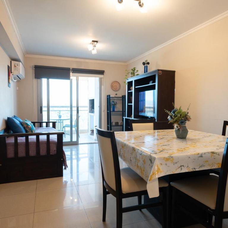 Departamento Alto Villasol, estadio Kempes, Chateau, Cerro de las Rosas, Urca, Siglo 21, Aeropuerto - Apartamento de 1 dormitorio - 1