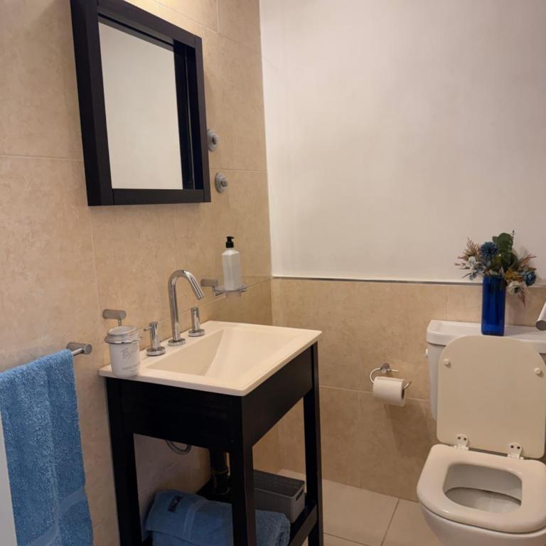 Departamento Alto Villasol, estadio Kempes, Chateau, Cerro de las Rosas, Urca, Siglo 21, Aeropuerto - Apartamento de 1 dormitorio - 3
