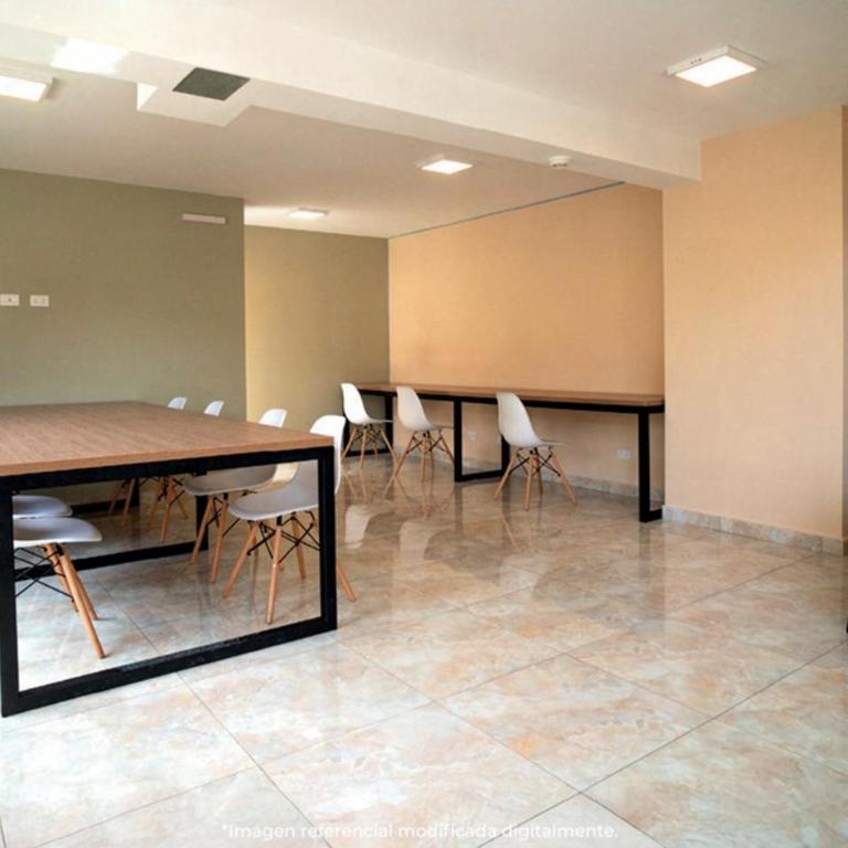 DEPARTAMENTO CHORRILLOS COMODO AMPLIO FAMILIAR y VISITA DE TRABAJO - Apartamento de 3 dormitorios con balcón - 17