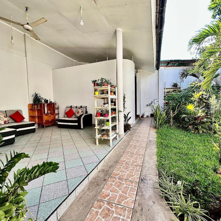 Vive a 5Min del centro 3HAB con A/C Cochera Privad - Villa - 12