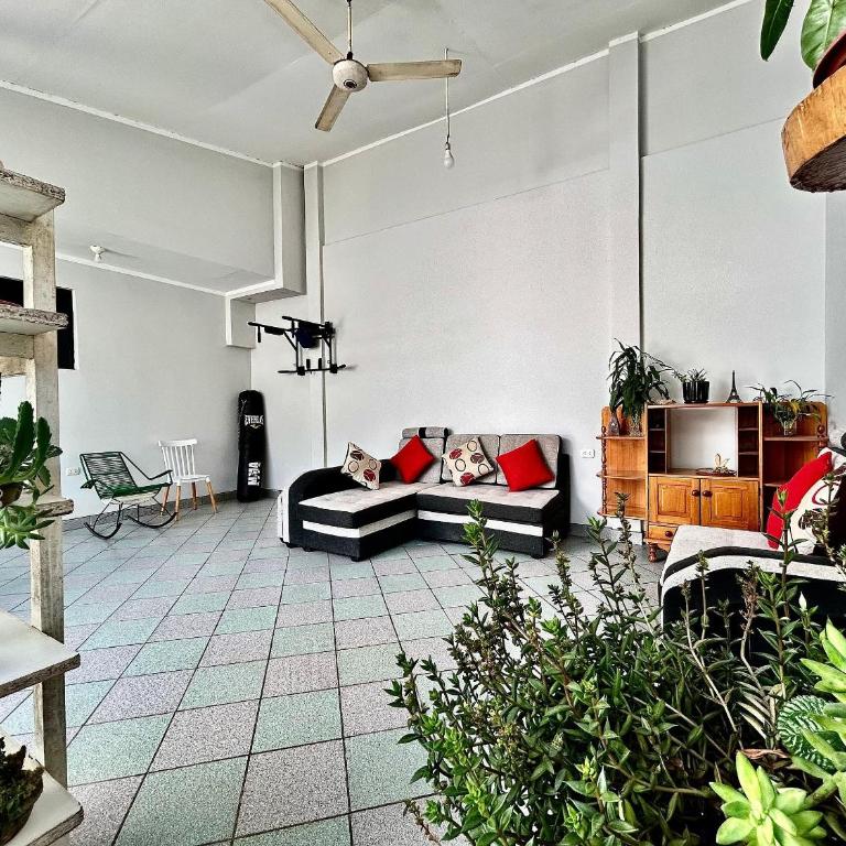 Vive a 5Min del centro 3HAB con A/C Cochera Privad - Villa - 13