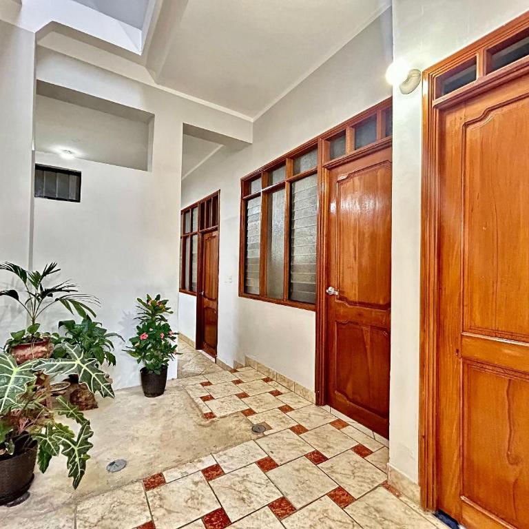 Vive a 5Min del centro 3HAB con A/C Cochera Privad - Villa - 37