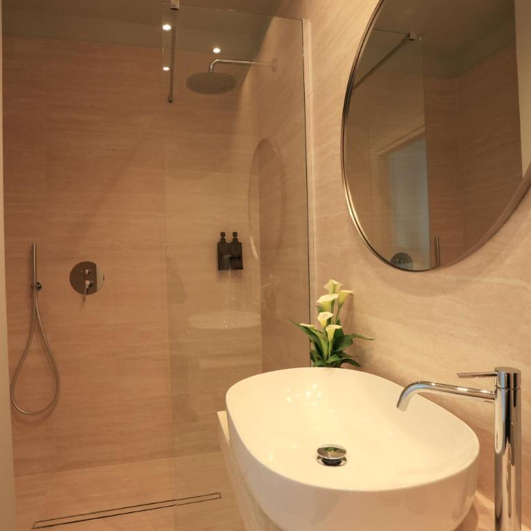Altanapoli Rooms & Suites - Camera King Deluxe - 8