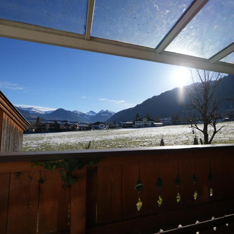 Apartmentpension Hillebrand - One-Bedroom Apartment with Balcony and Mountain View - 17