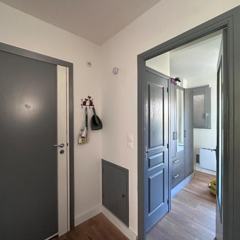 Quiet ground-floor apartment, residence with swimming pool - Appartamento con 1 Camera da Letto - 6