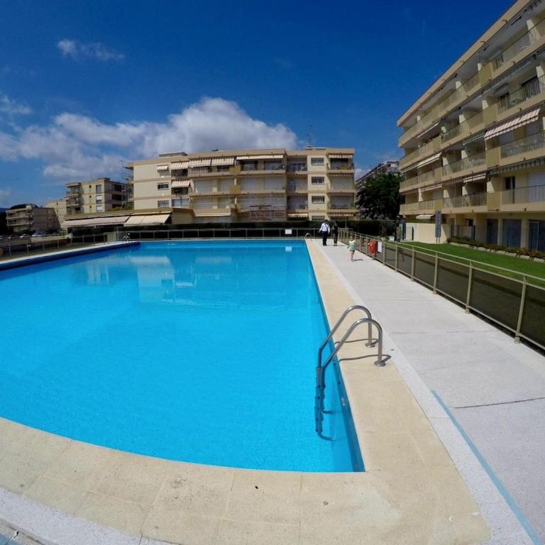 Quiet ground-floor apartment, residence with swimming pool - Appartamento con 1 Camera da Letto - 8