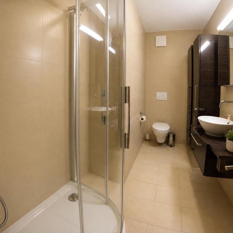 Residenz Ambassador Leukerbad - Suite mit Bergblick - 3