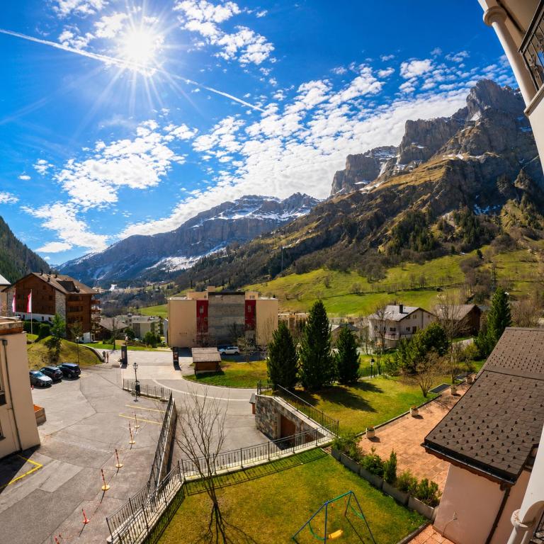 Residenz Ambassador Leukerbad - Suite mit Bergblick - 1