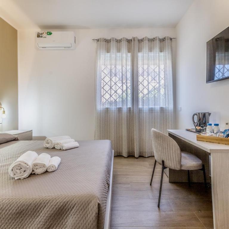 Luna House - Camera Tripla con Bagno - 2
