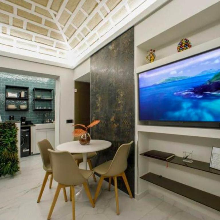FC Suite Centrale - One-Bedroom Apartment - 15