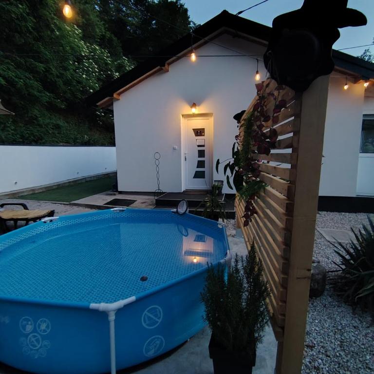Kuća za odmor MERLIN HOUSE - Maison 1 Chambre - 91